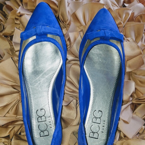🏃‍♀️🏃‍♀️RUN!!! BCBG Flats  ❗LAST PAIR Size 6 1/2 - Picture 6 of 8